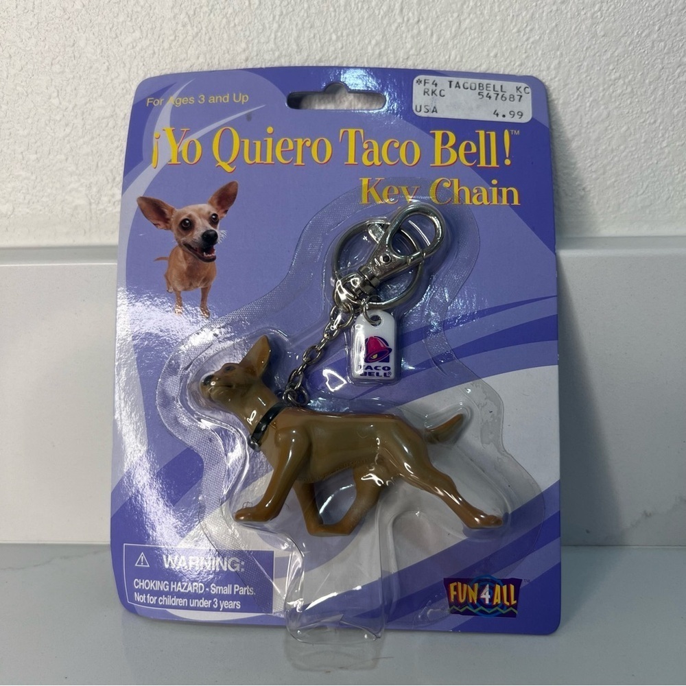 Vintage NEW Taco Bell Chihuahua Keychain Yo Quiero Taco Bell Y2K